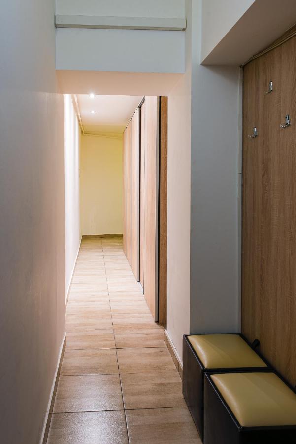 Romana Square Apartment Near Old Town - Ultracentral Location Бухарест Екстер'єр фото